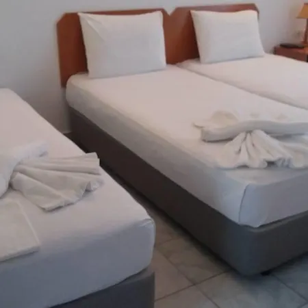 Pansion Zefyros Inn *
