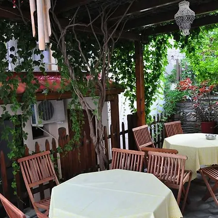 Pansion Zefyros Inn Ammouliani