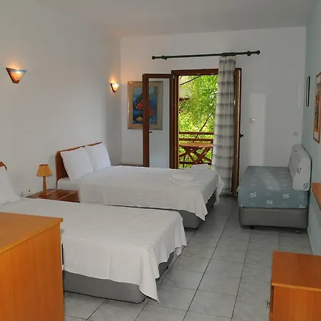 Inn Pansion Zefyros